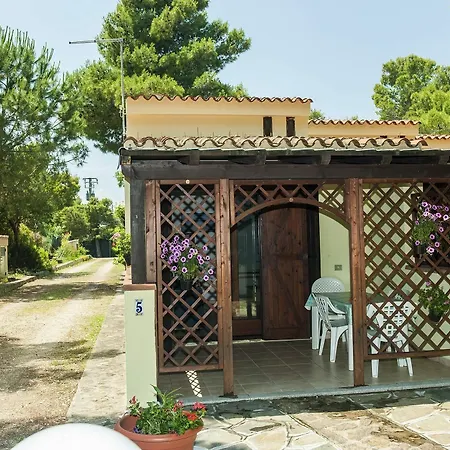 Domus Budoni 1 Exterior photo
